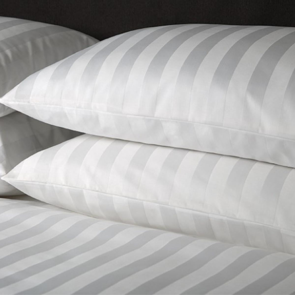 Pillow Case T250 1 Inch Stripe 40SX40S