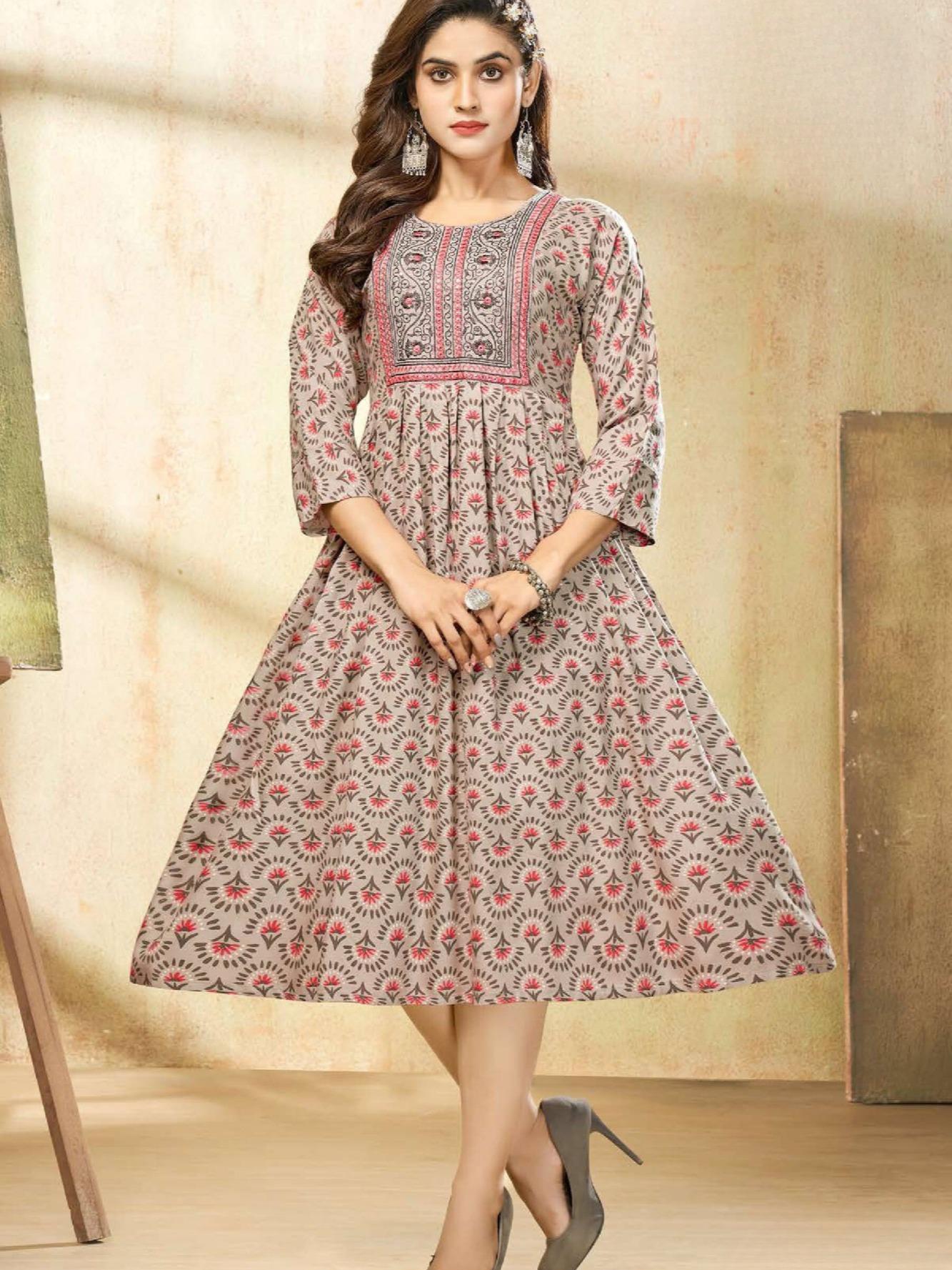 KAMDAR Shilpa Heavy Rayon Print dengan Sulaman Atasan Kurti Pakaian Wanita Sedia Buatan untuk Deepavali Fesyen Mampu Milik, Kasual, Trendi Saiz Plus Dusty Pink