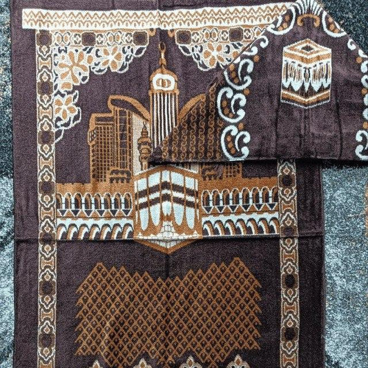 Spiegel Raibeina Prayer Rug