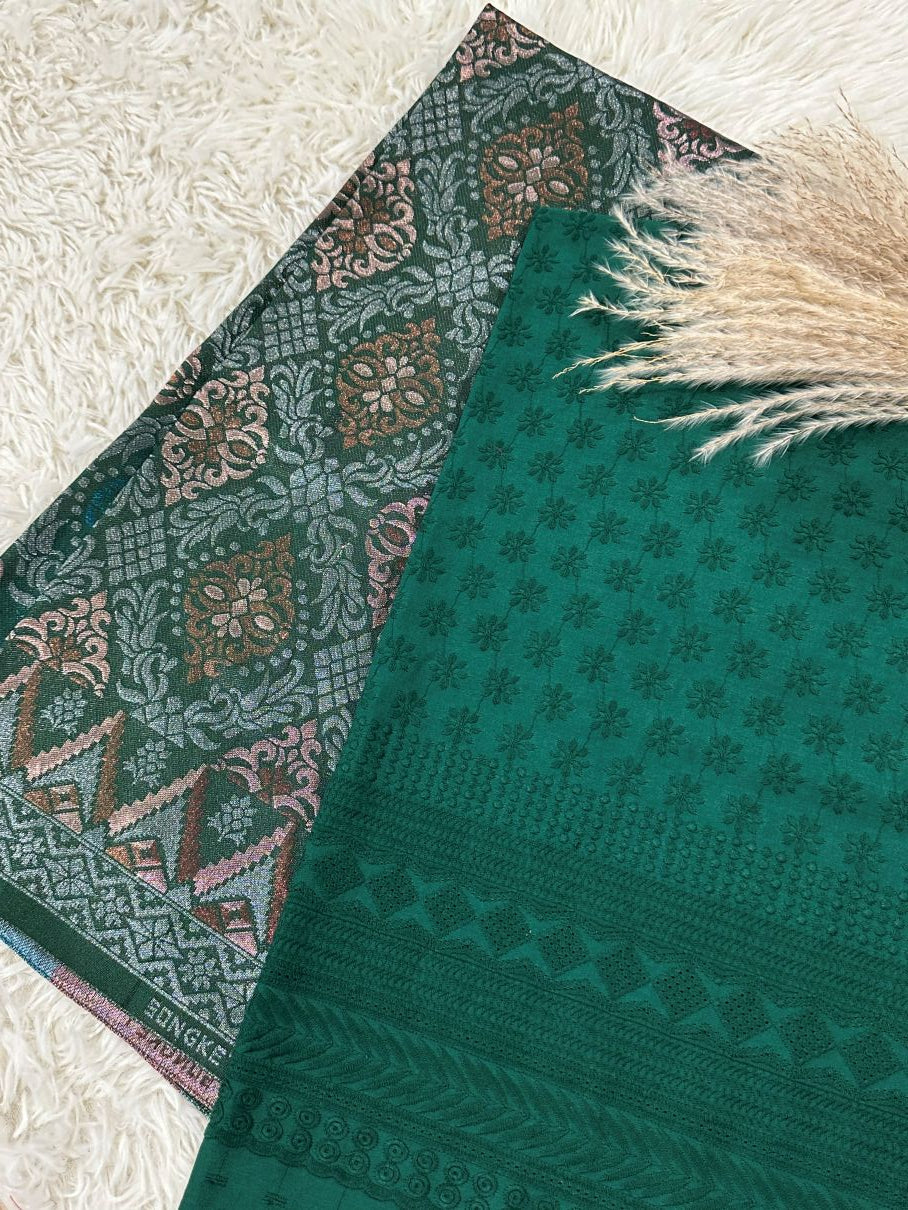 TEMA WARNA RAYA 2025 - EMERALD GREEN