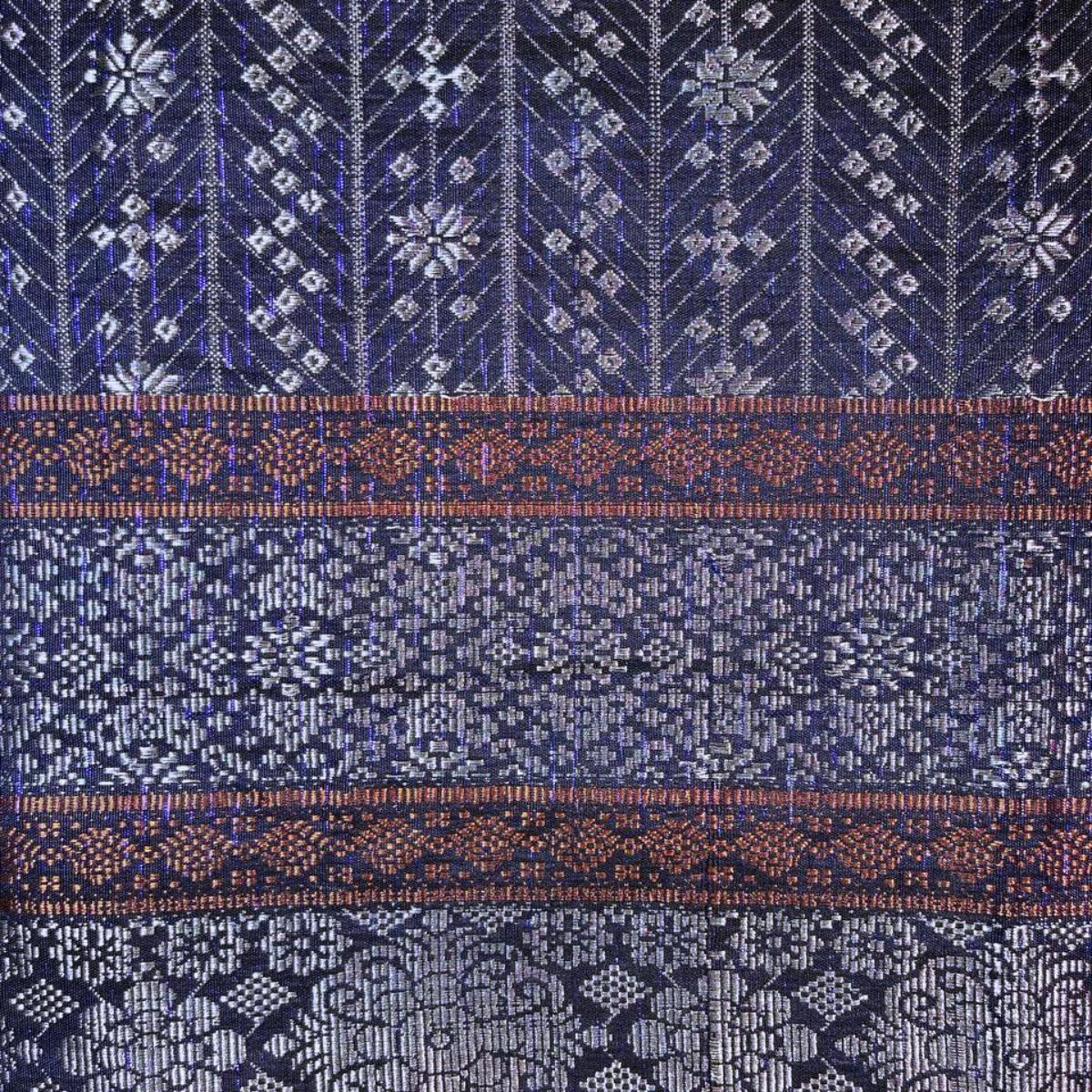 Triple Line Border Songket 44"