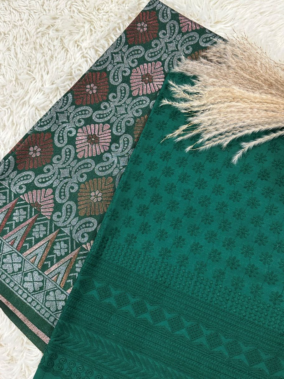 TEMA WARNA RAYA 2025 - EMERALD GREEN