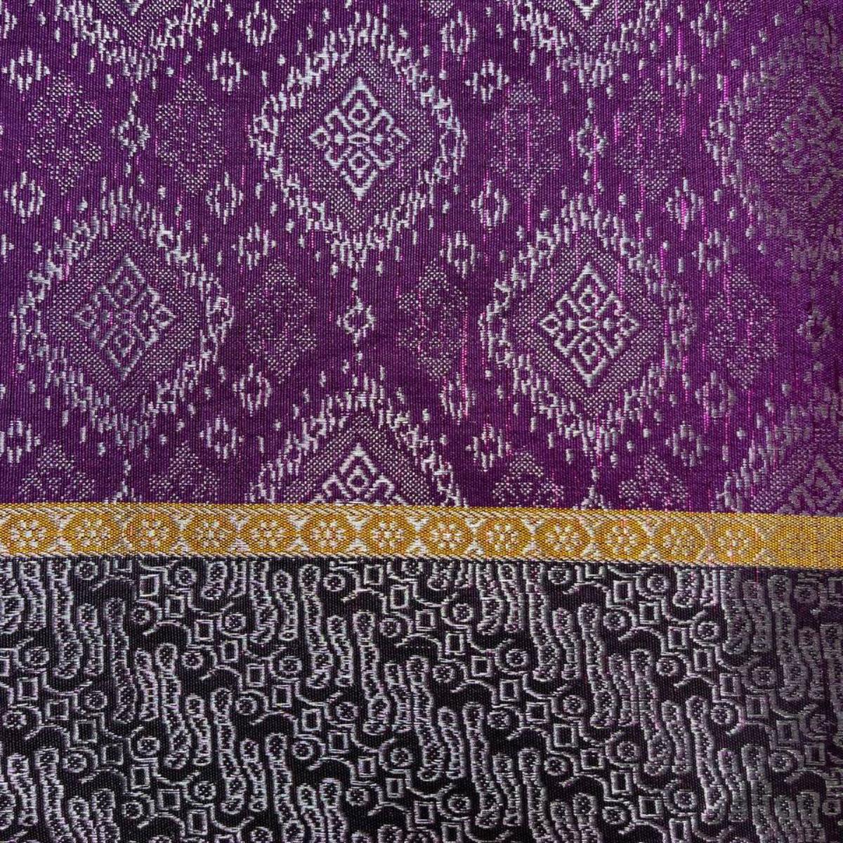 Square Ketupat Songket 44"