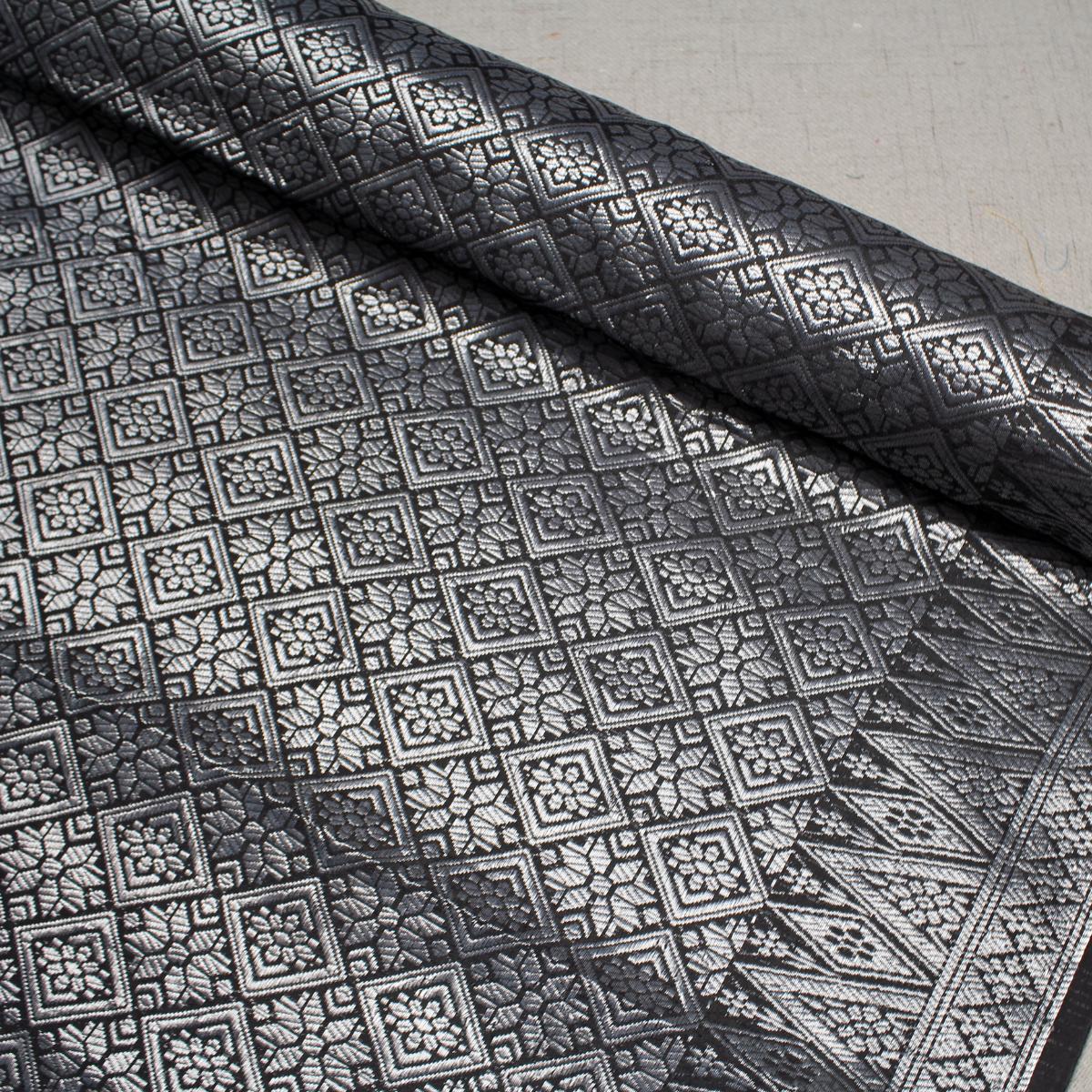 Jaya Nusa Metallic Songket 44"