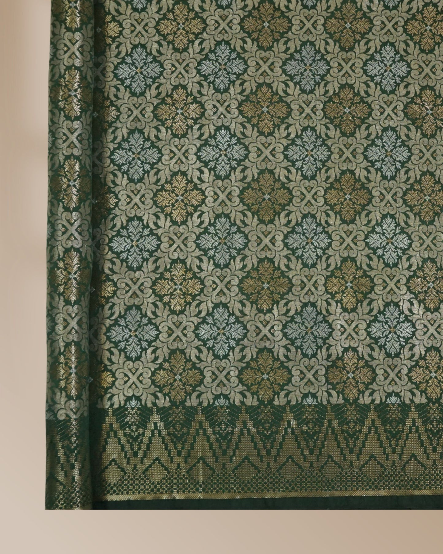 Rosette Jacquard Songket 44"