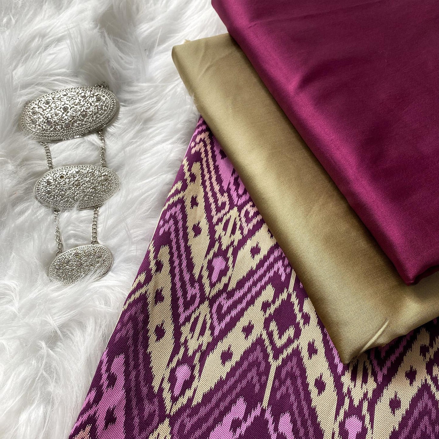 Plain Taffeta with Matching Ikkat Jacquard Combo Set
