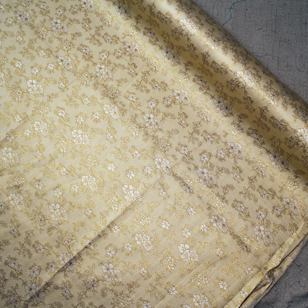 Sakura Floral Metallic Jacquard 44'' Corak Exclusive