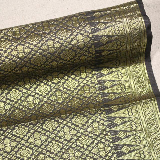 Peti Anggun Metallic Songket 44"