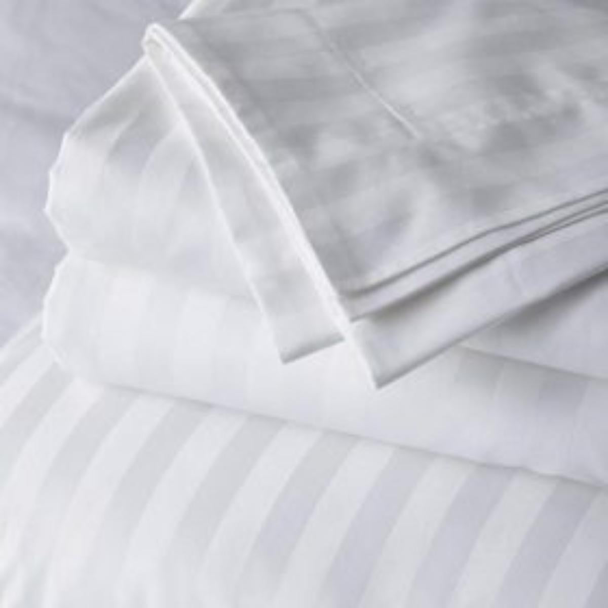 Cadar Katil Rata KAMDAR T250 1 inci Stripe Bestseller Ready Stock untuk Hotel, Rumah dan AirBnB Cadar Katil Putih Soft