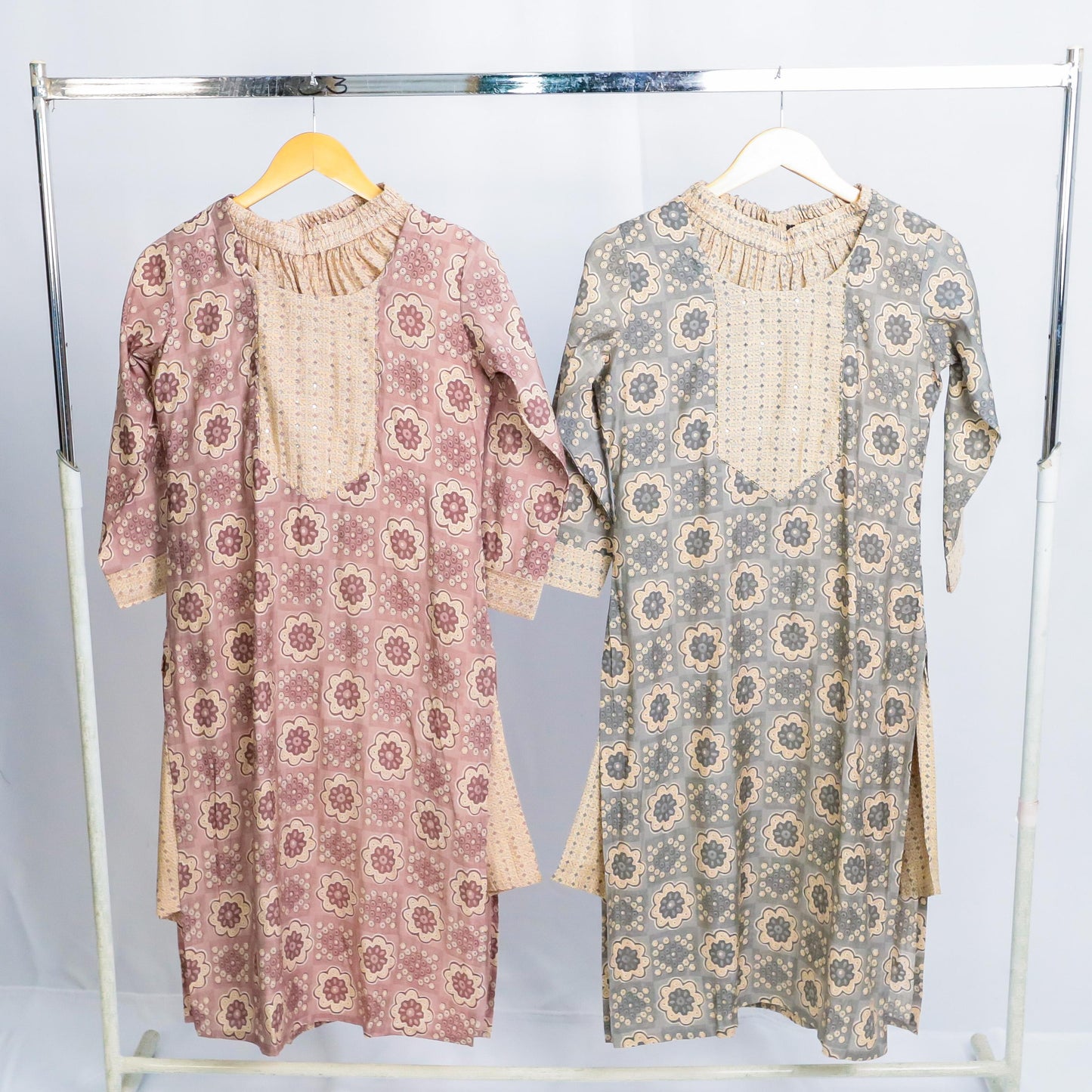 KAMDAR Rupali Kurti dengan Seluar Set 2-dalam-1 Sedia untuk Wanita (S - 3XL) Set Pallazo Pakaian Kuil Ketibaan Baru Pakaian Tradisional yang Cantik & Bergaya Pakaian Fesyen Deepavali