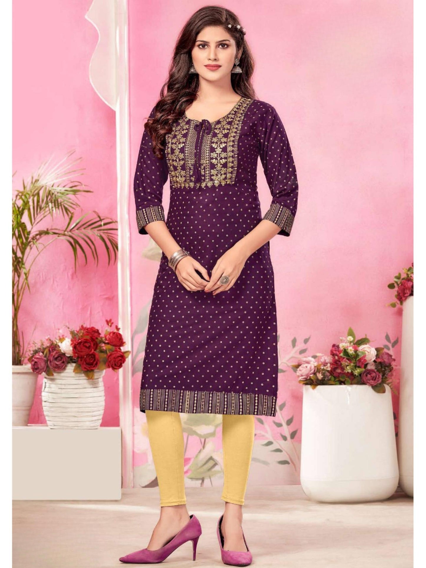 Baju Atasan Kurti Bersulam Kamdar Trupti Heavy Rayon Pakaian Wanita Sedia untuk Deepavali Fesyen Mampu Milik, Kasual, Gaya Trendi Saiz Plus KAMDAR Tripti Cetakan Heavy Rayon dengan Kerja Sulaman Eksklusif K