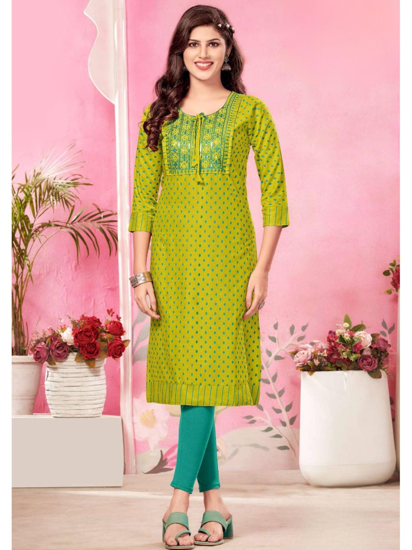 Baju Atasan Kurti Bersulam Kamdar Trupti Heavy Rayon Pakaian Wanita Sedia untuk Deepavali Fesyen Mampu Milik, Kasual, Gaya Trendi Saiz Plus KAMDAR Tripti Cetakan Heavy Rayon dengan Kerja Sulaman Eksklusif K