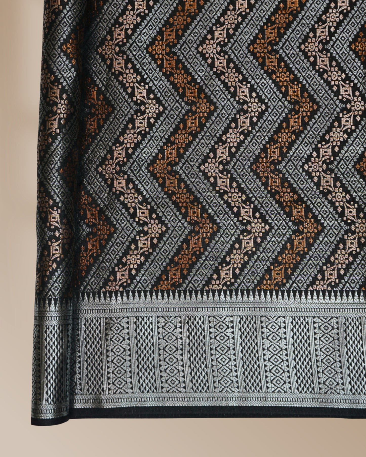 Songket Multicolor Bidang 44"