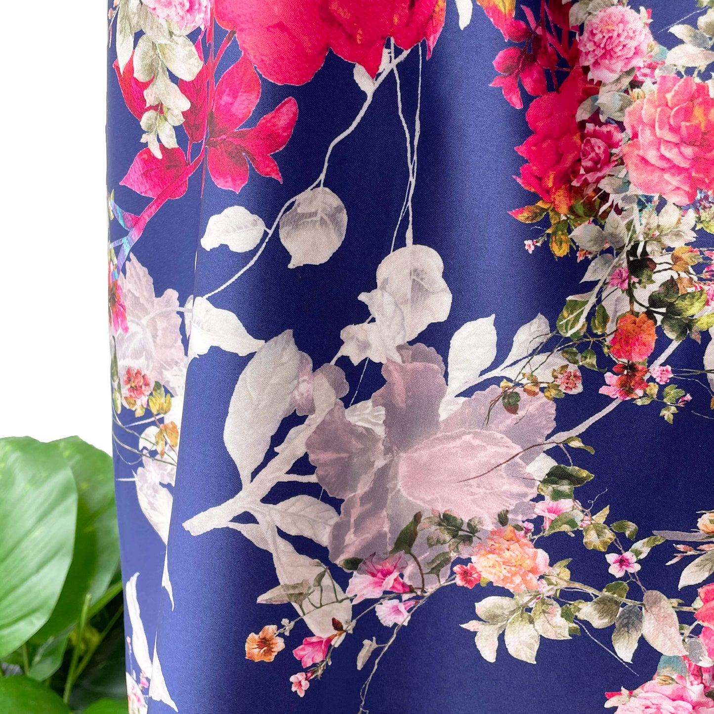 KAMDAR YOLANDA ITALIAN DIGITAL SATIN SIRI 1 READYSTOCK OPEN METER, Kain Satin, Kain batik viral murah, Kain Pasang Raya 2024, Kain Songket Raya 2024