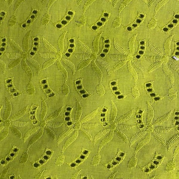 Bright Cut Border Cambric Cotton 44"