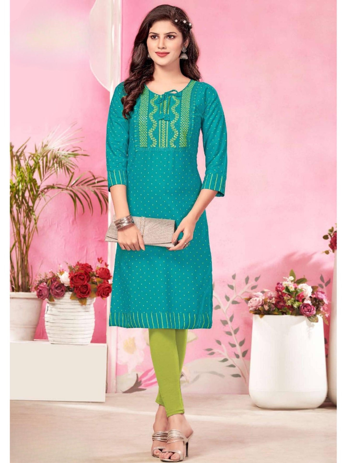 Baju Atasan Kurti Bersulam Kamdar Trupti Heavy Rayon Pakaian Wanita Sedia untuk Deepavali Fesyen Mampu Milik, Kasual, Gaya Trendi Saiz Plus KAMDAR Tripti Cetakan Heavy Rayon dengan Kerja Sulaman Eksklusif K