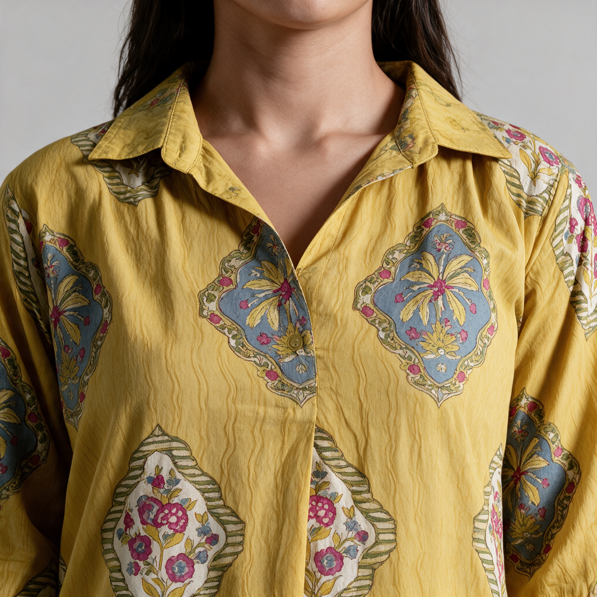 Women's Heritage Print Shirt Collar Kurta Set - Collar