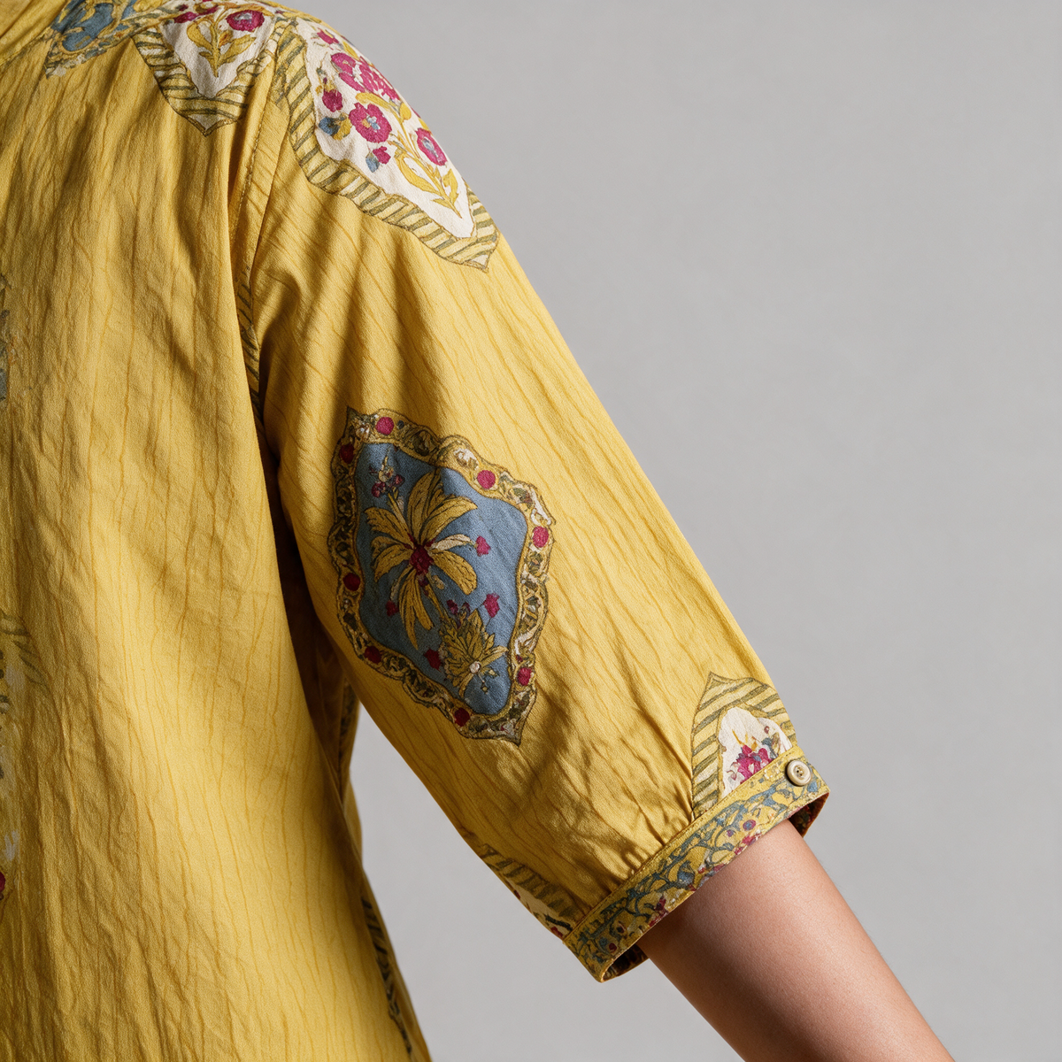 Women's Heritage Print Shirt Collar Kurta Set - Sleeve