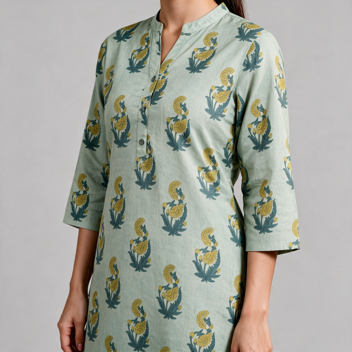 Women's Floral Buta Print Kurta Set - Front