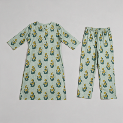 Women's Floral Buta Print Kurta Set - Set