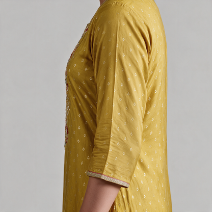 Women's Embroidered Kurta Set with Dupatta - Sleeve
