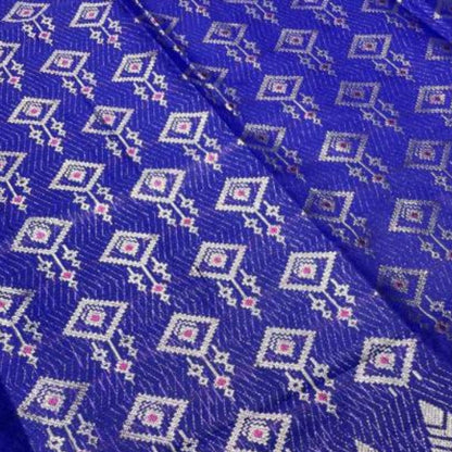 Berlian Perak Metallic Songket 44"