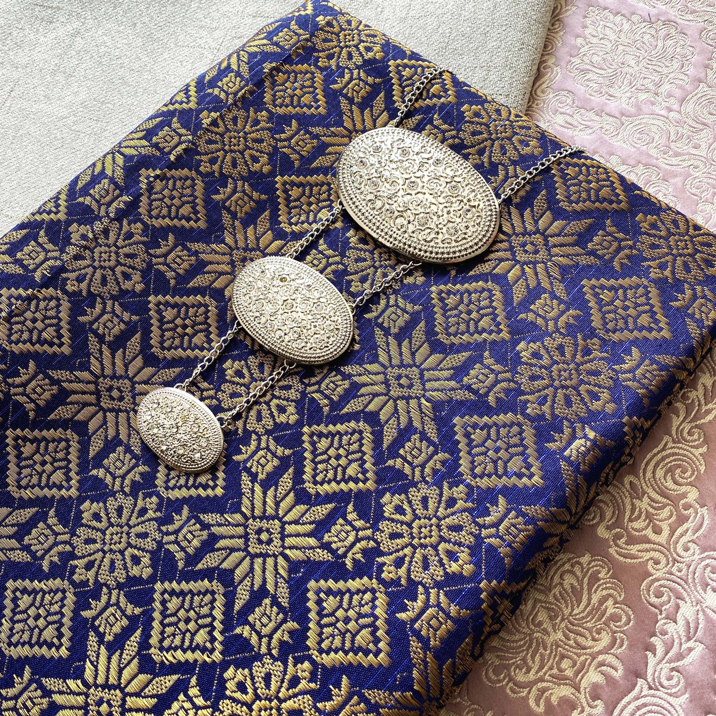 KAIN SONGKET METALLIC SERI ANGGUN BIDANG 44'' METER TERBUKA 