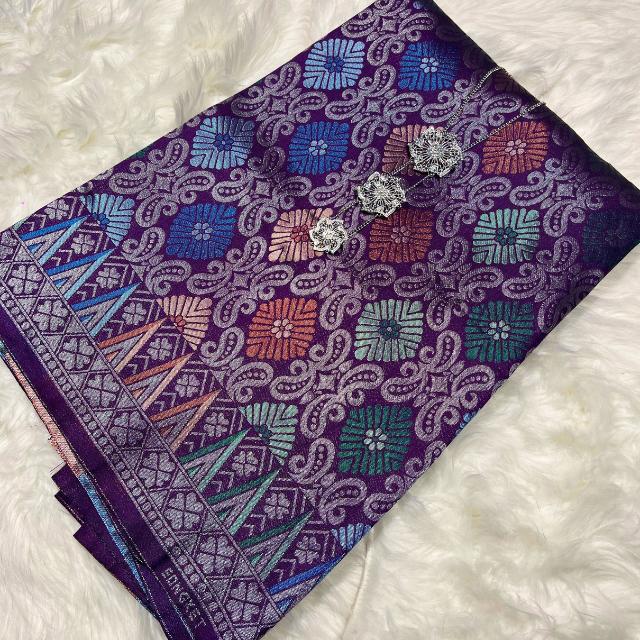 Teratai Perak Metallic Songket 44"