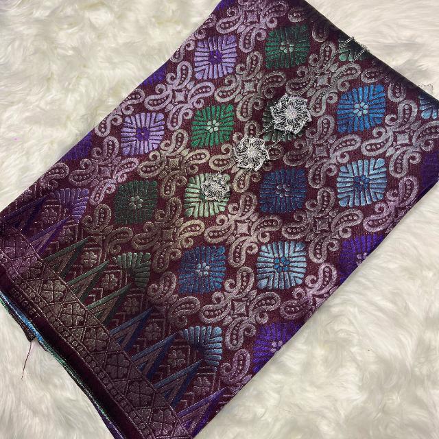 Teratai Perak Metallic Songket 44"