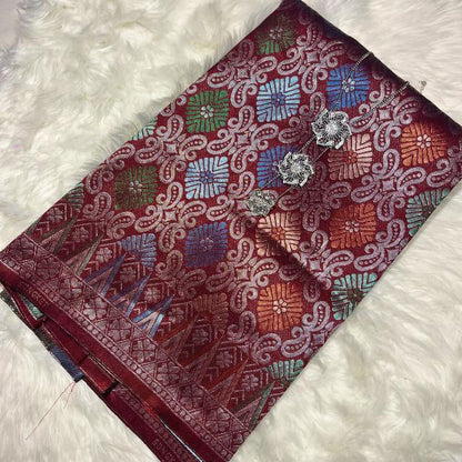 Teratai Perak Metallic Songket 44"