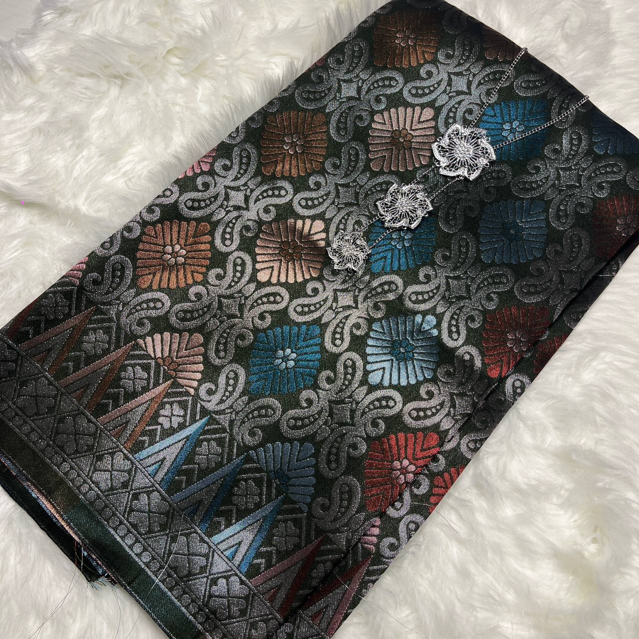 Teratai Perak Metallic Songket 44"