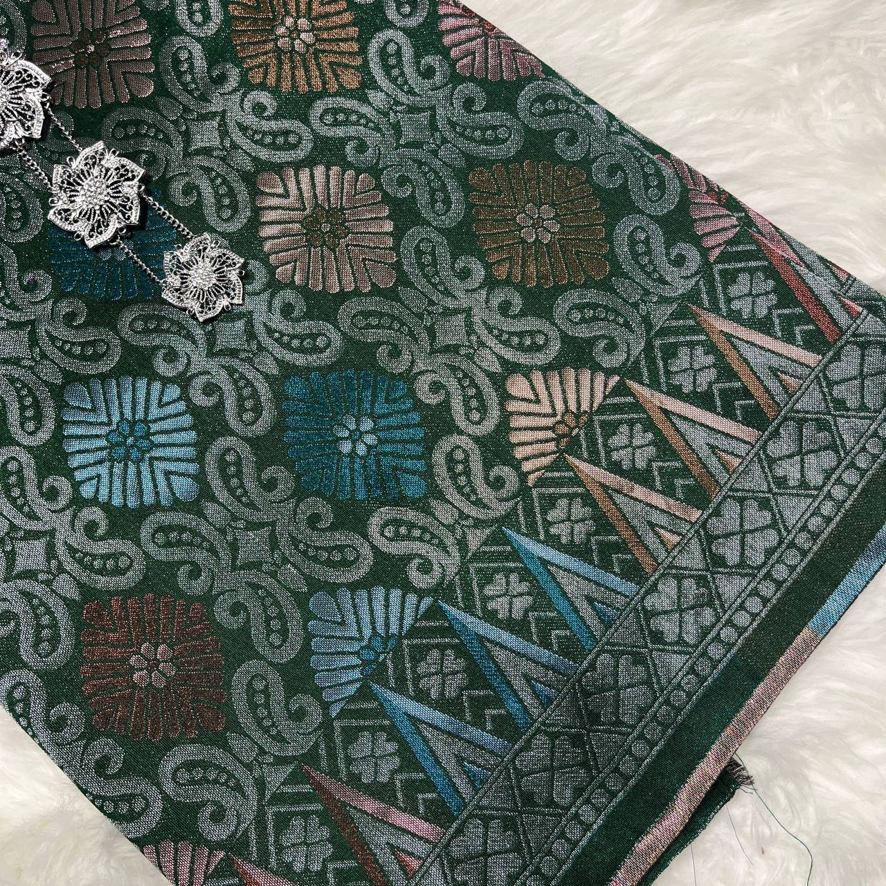 Teratai Perak Metallic Songket 44"