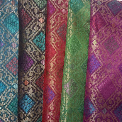 Raja Sejagat Metallic Songket 44"