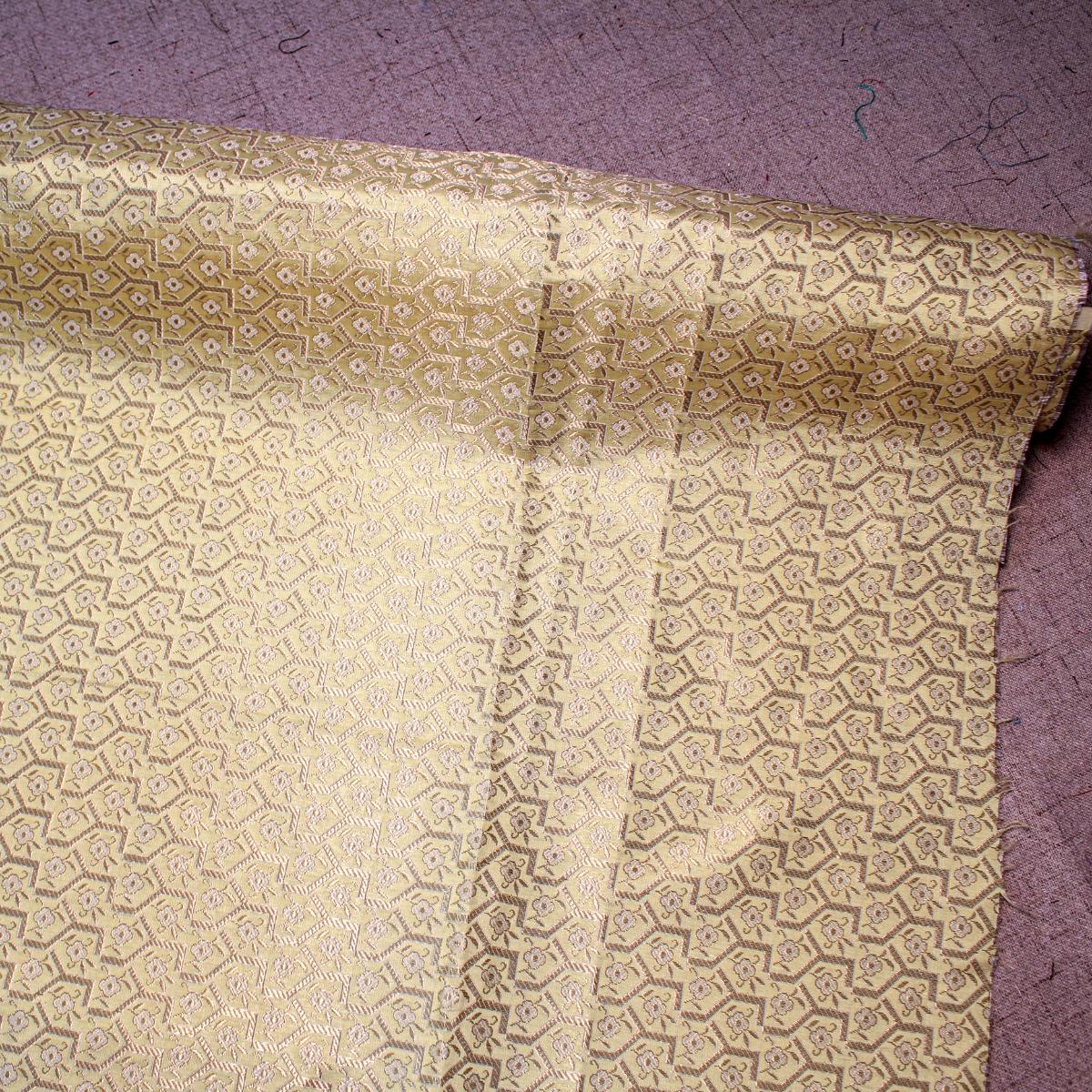 Banarasi Jacquard 44"