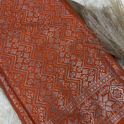 Wangsa Damai Metallic Songket 44"