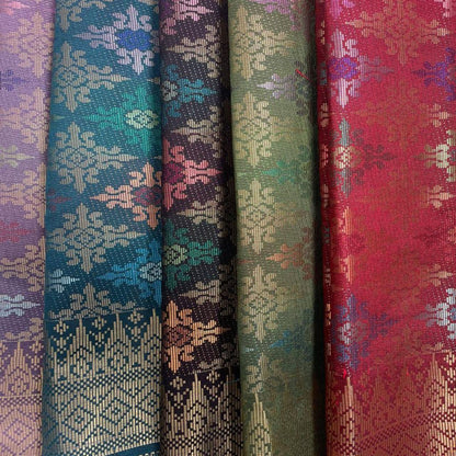 Floral Medallion Metallic Songket 44"