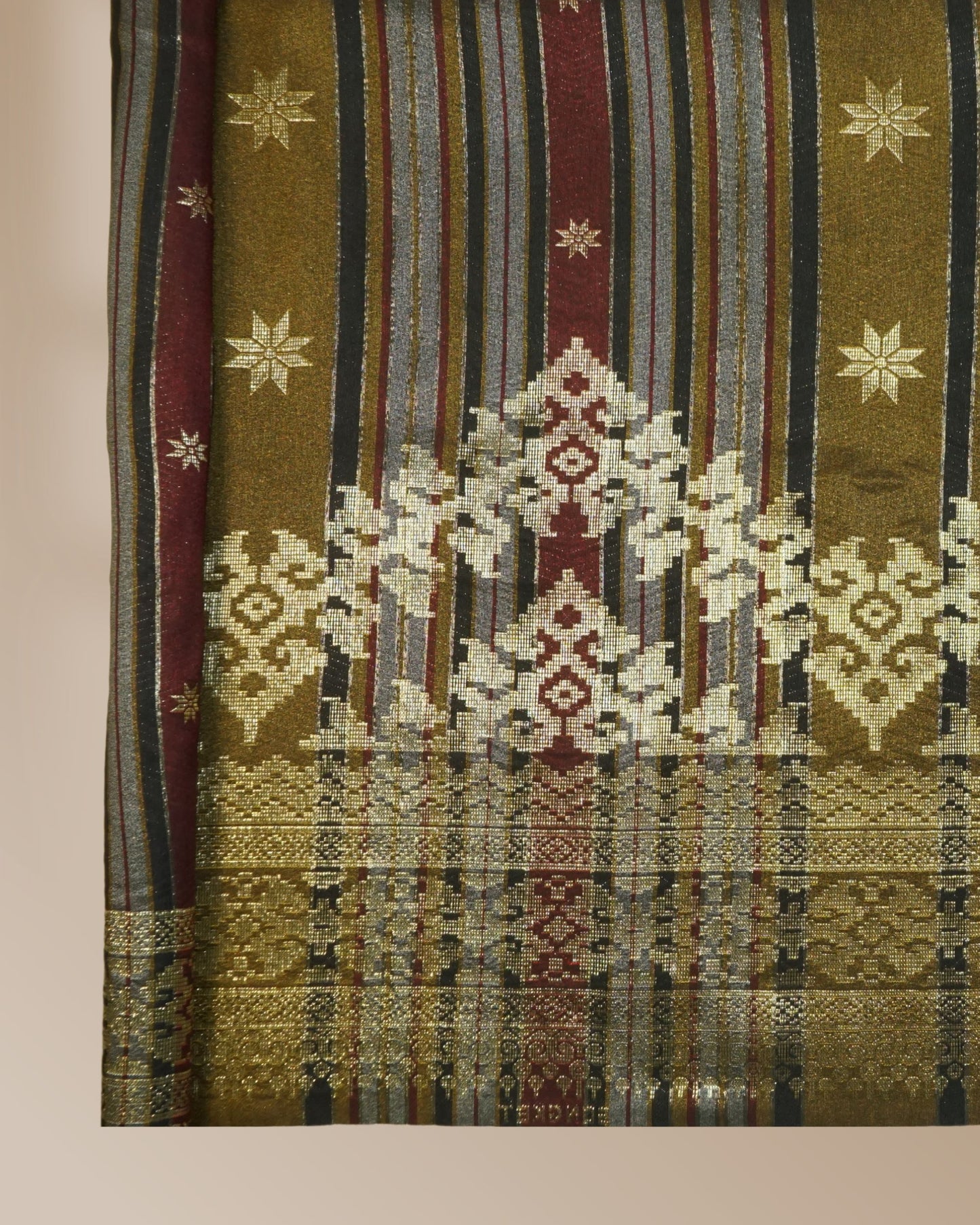 Songket Stripe Metallic Gold 44" Open Meter
