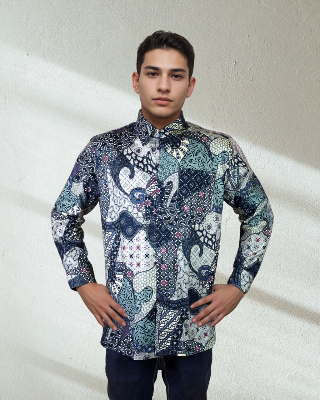 Dewi Nusantara Kemeja Batik Long Sleeve - Regular Fit