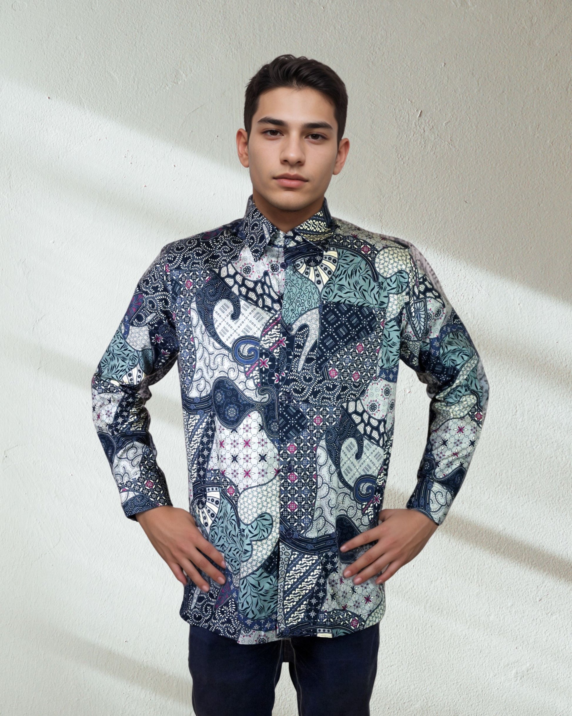 Dewi Nusantara Kemeja Batik Long Sleeve - Regular Fit