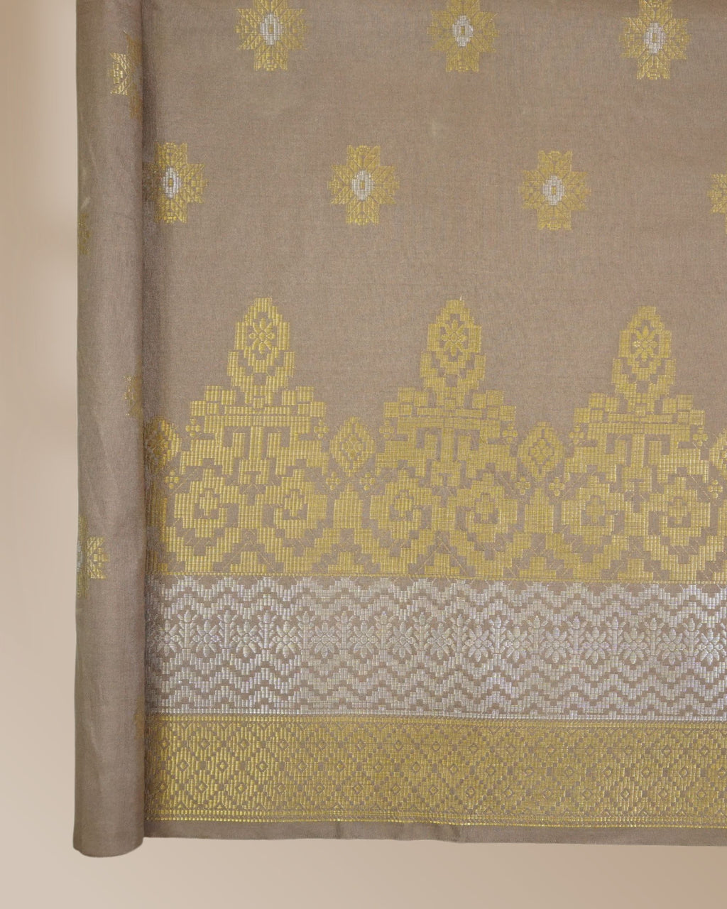 Sakti Songket Bunga Tabur 44"