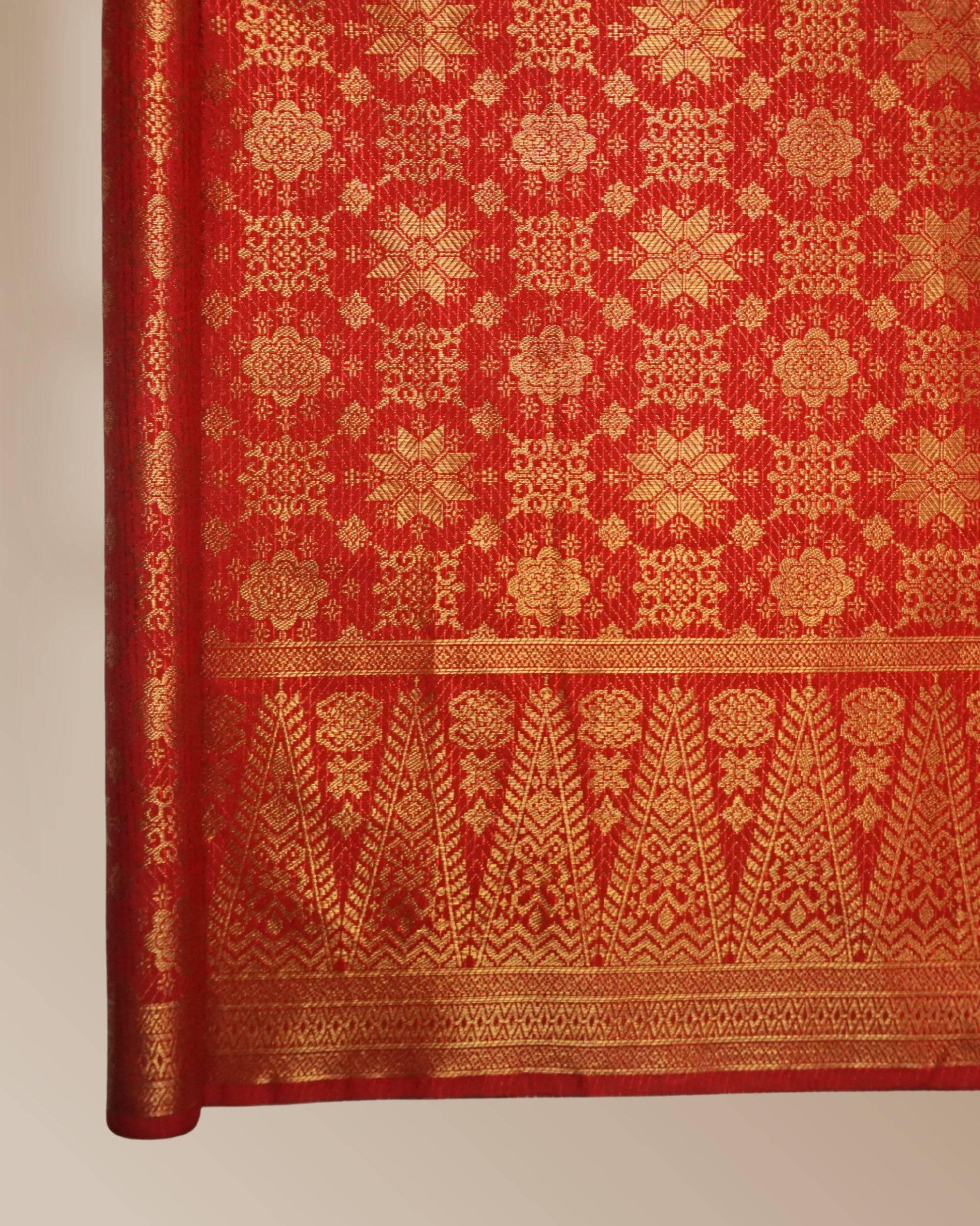 Bayangan Seroja Metallic Songket 44"