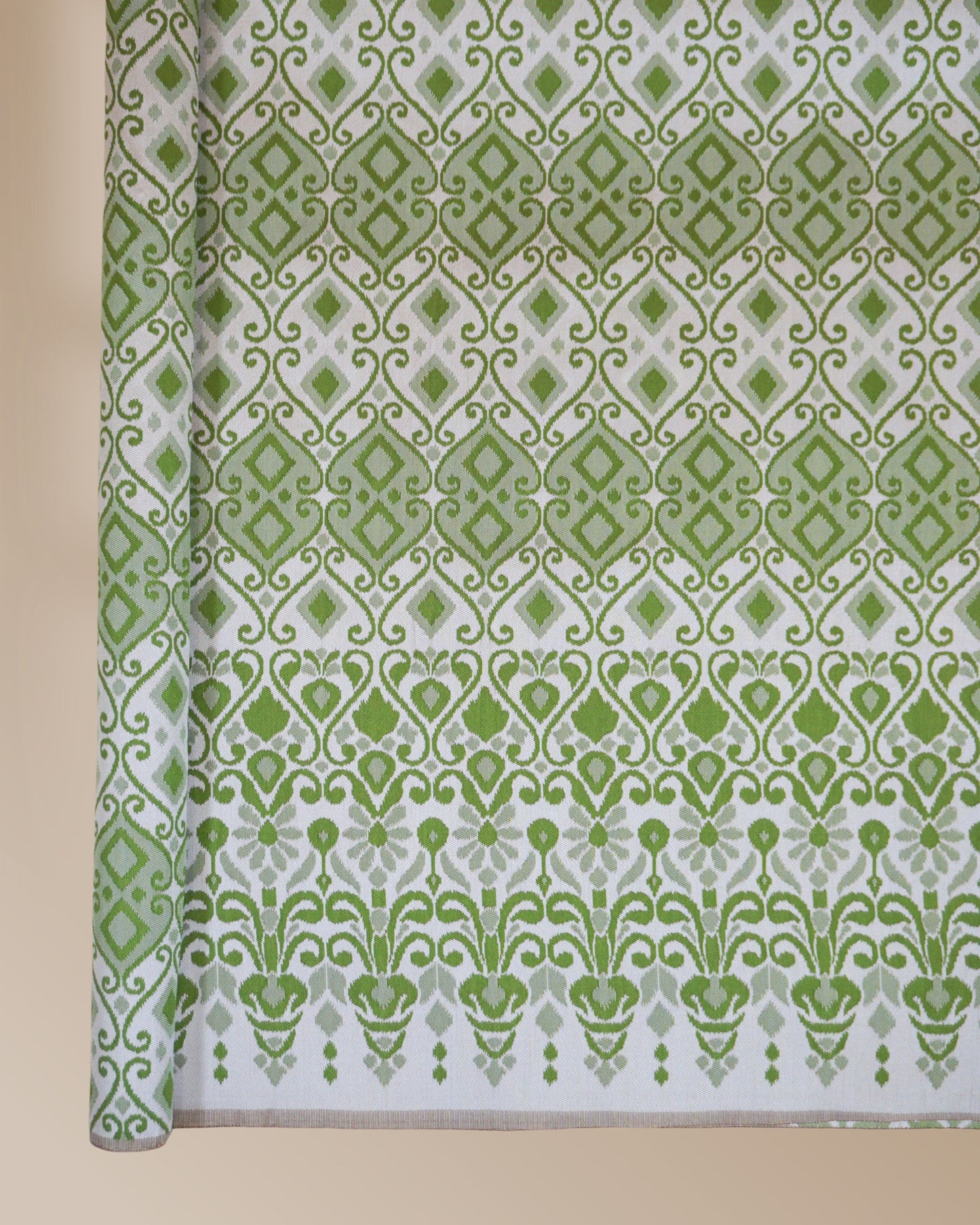 Wisha Ikkat Jacquard 44"