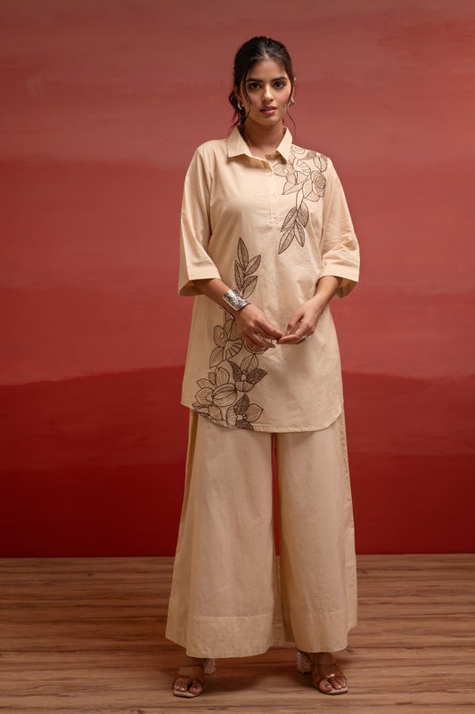 Fancy Embroidered Indo Ethnic Set Design 2