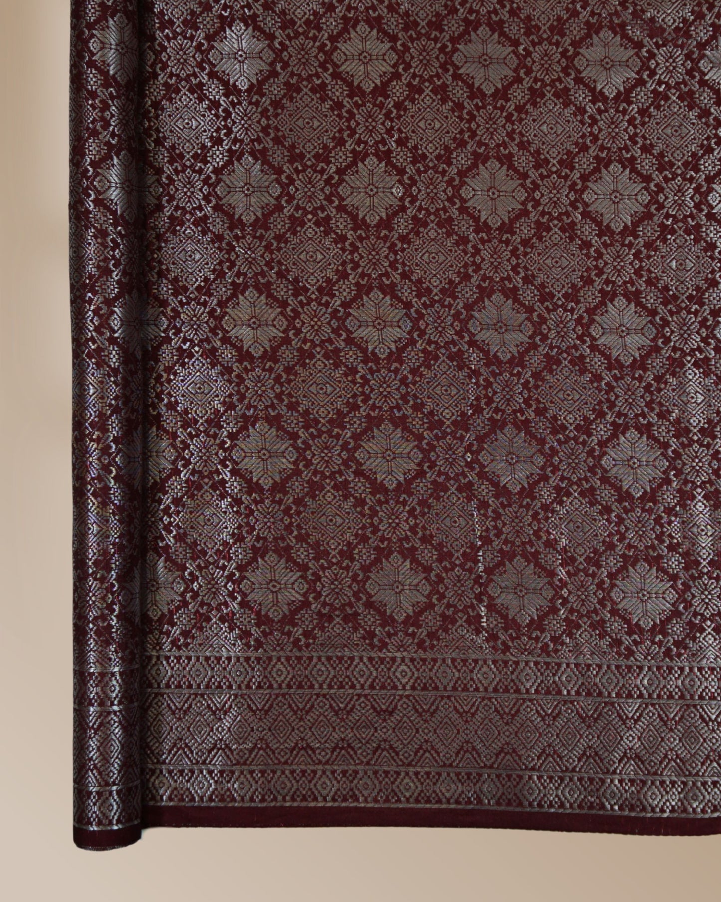 Songket Metallic Citra Kayangan 44"