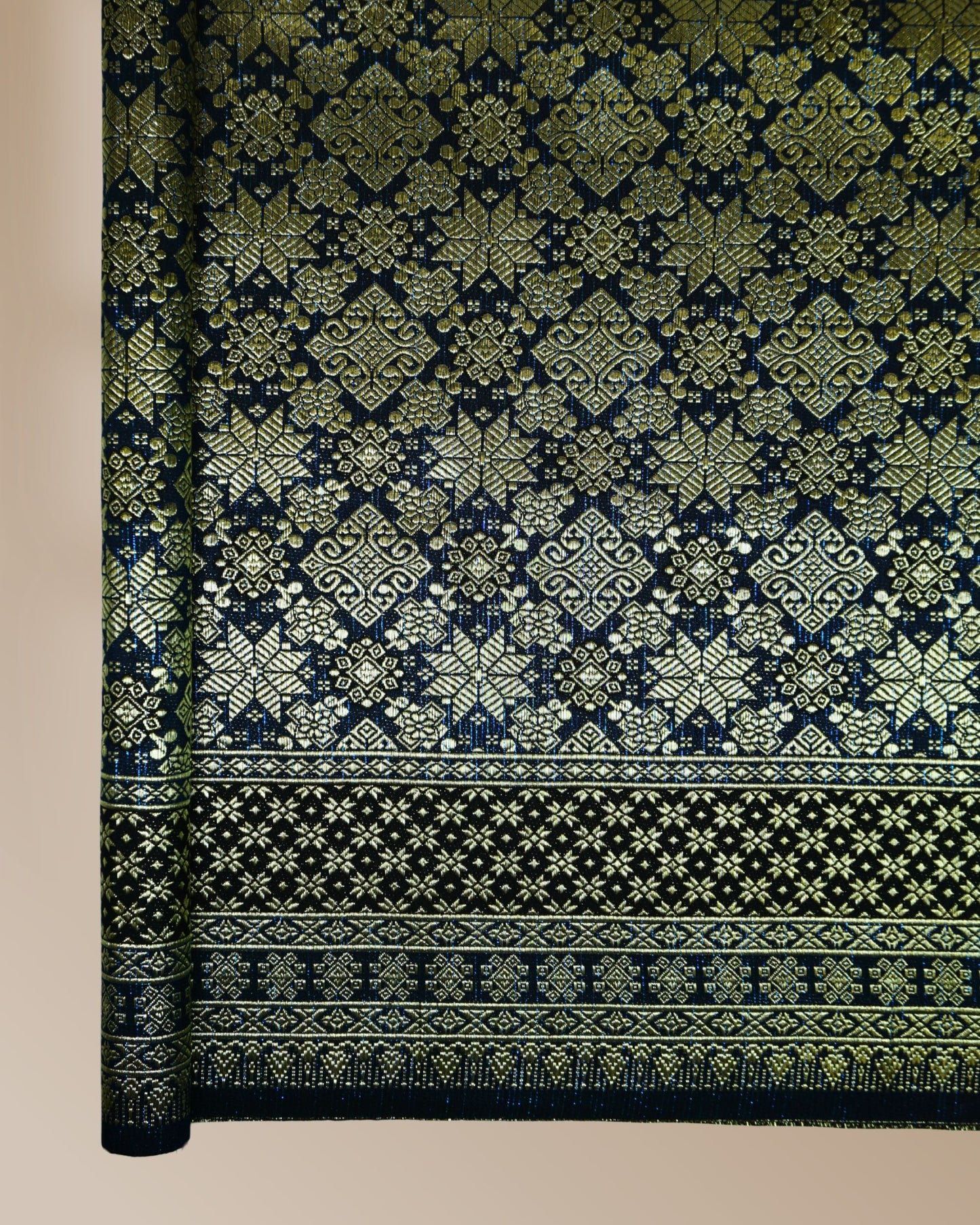 Songket Ayu Nilam Emas