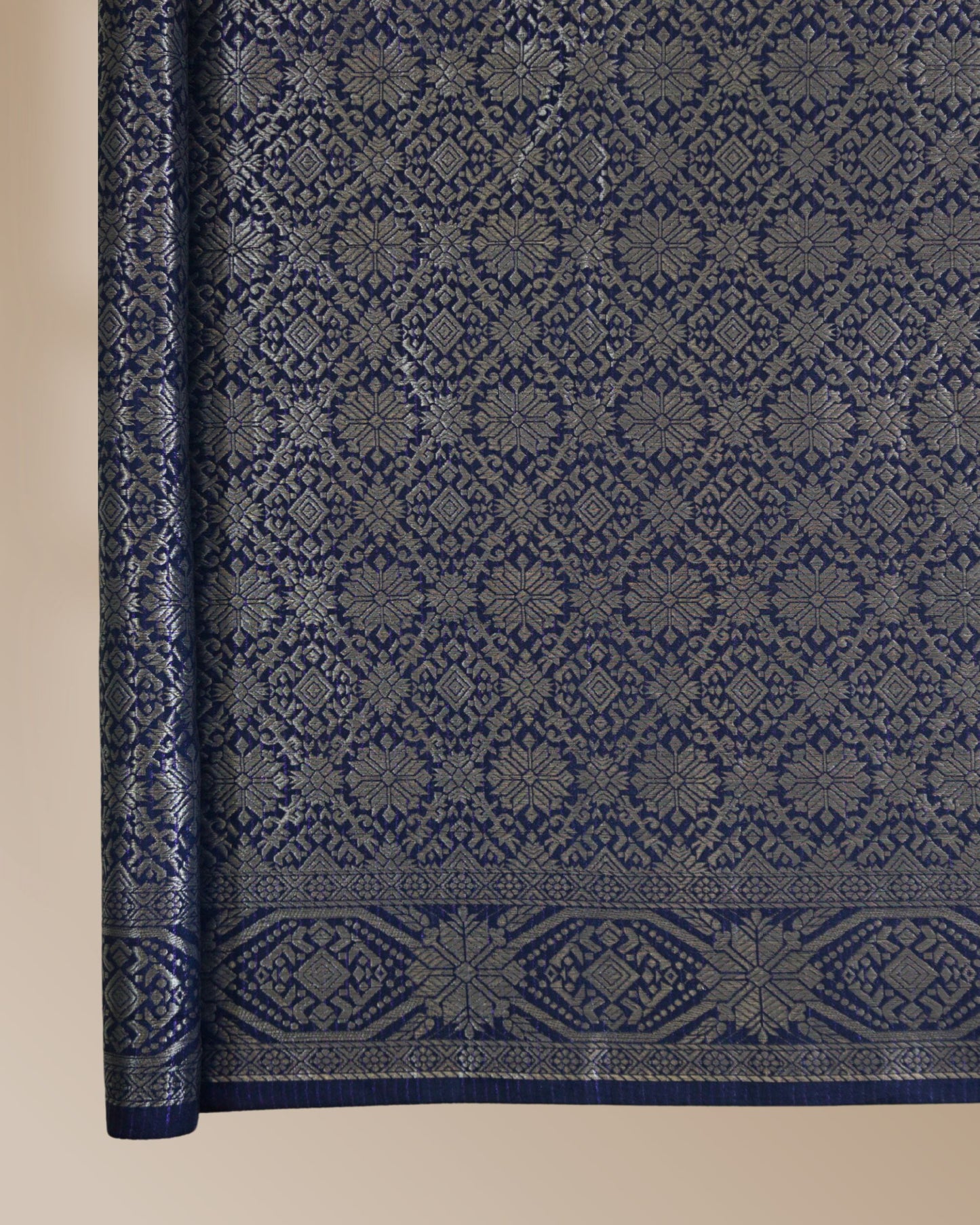 Songket Nilam Sutera