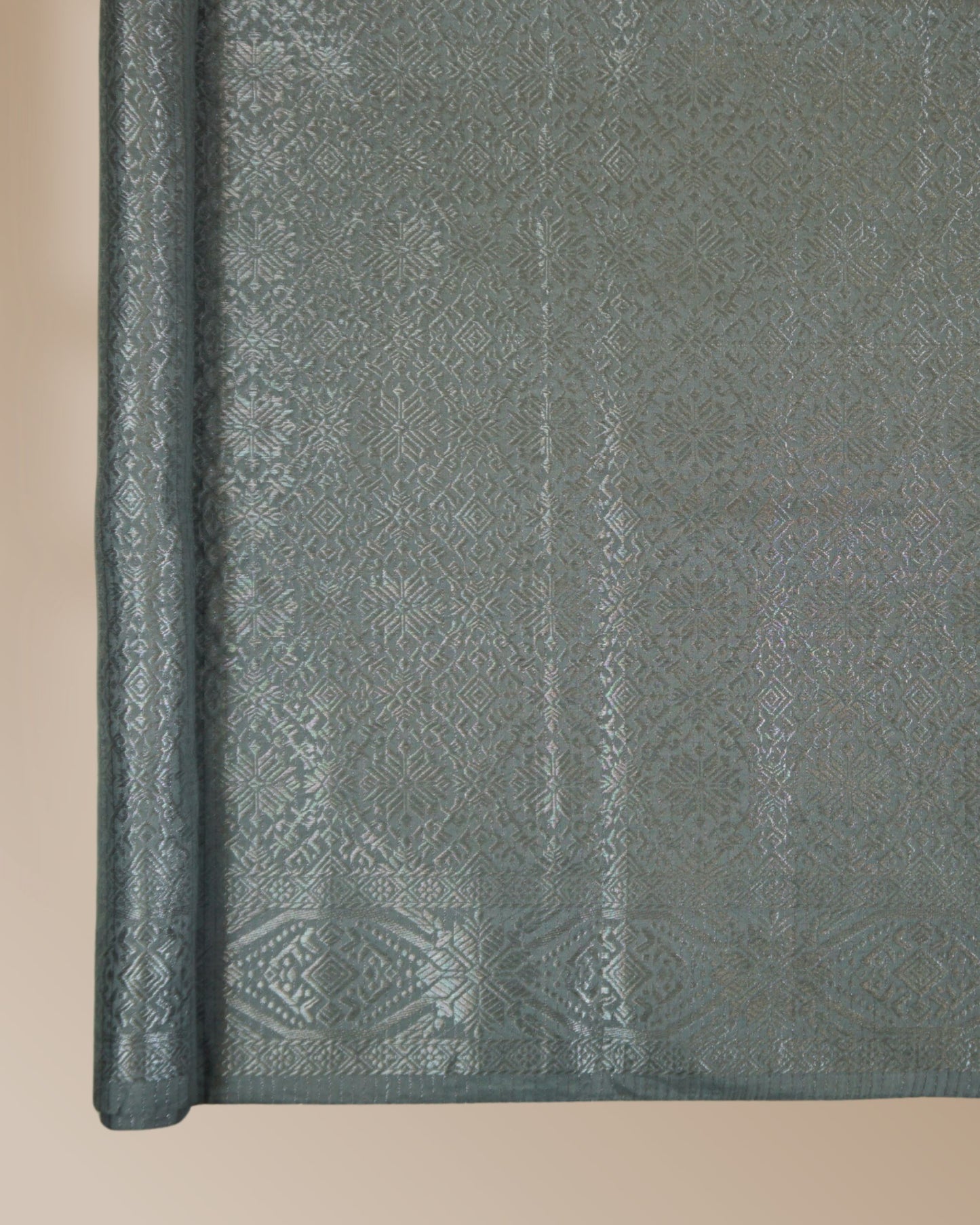 Songket Nilam Sutera