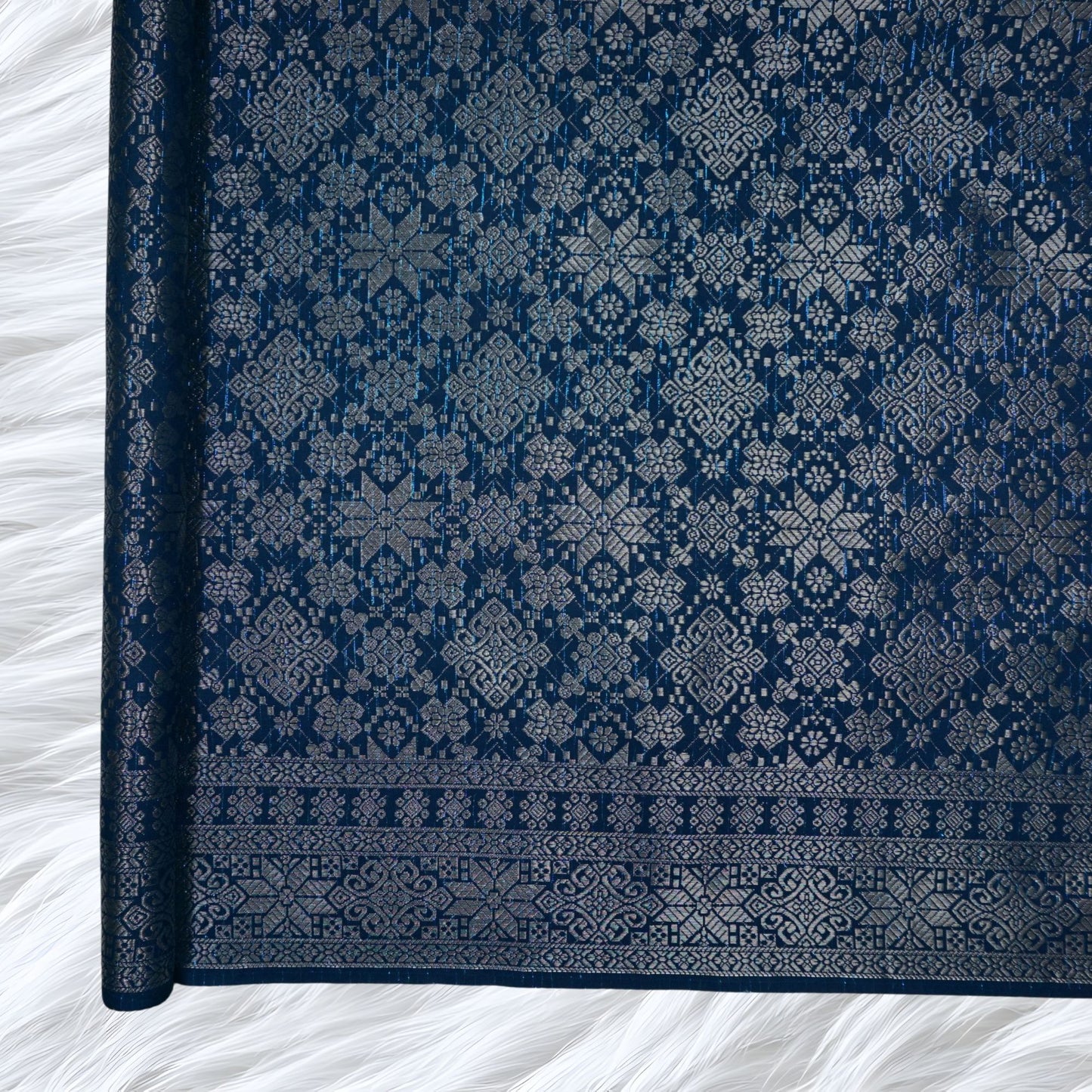 KAMDAR Songket All Over 44"