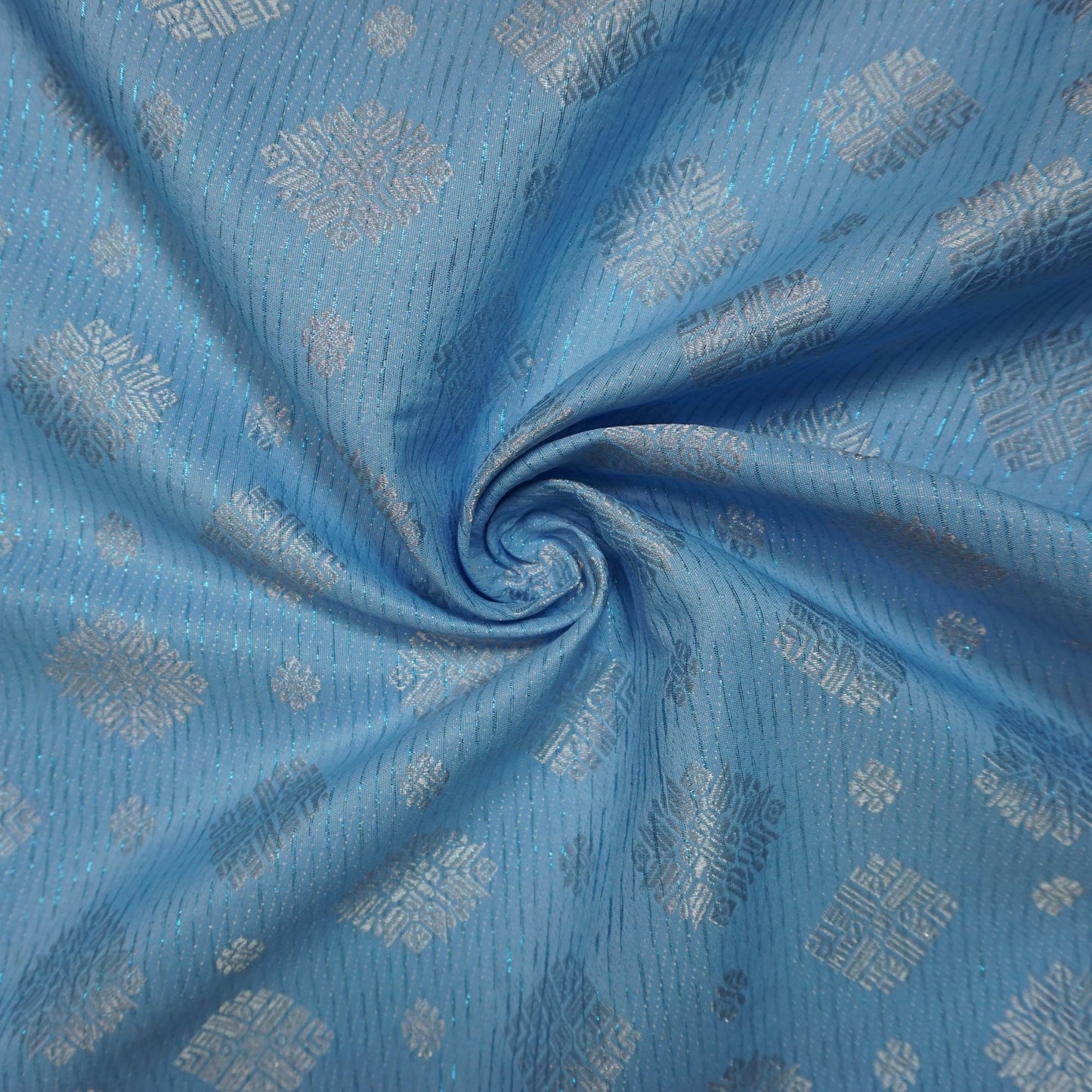 Kamdar Kencana Metallic Songket 44"