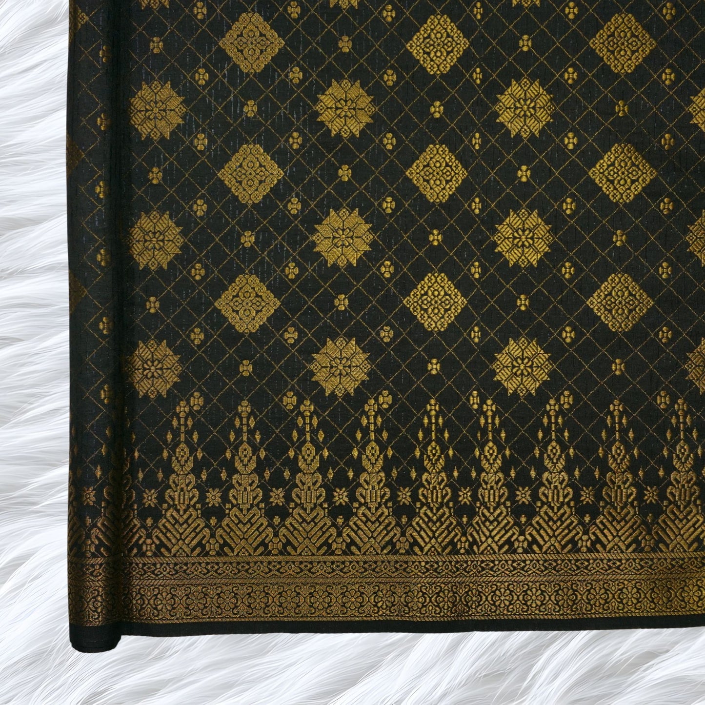 Kamdar Mahsuri Metallic Songket 44"